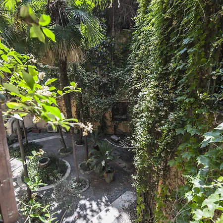 Town House Spagna Konukevi 4*