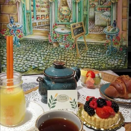 Town House Spagna 4*