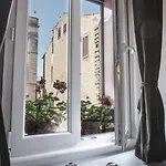 Town House Spagna Рим